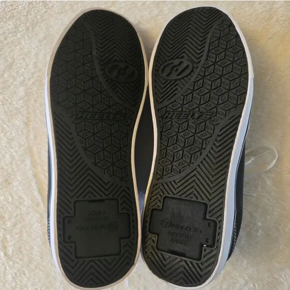 Heelys Men's Pro 20 Canvas Sneakers Black White Size 9 No Wheels EUC - Picture 9 of 10